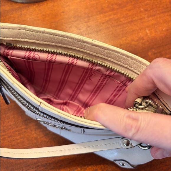 Vintage coach wristlet white leather - Picture 8 of 10